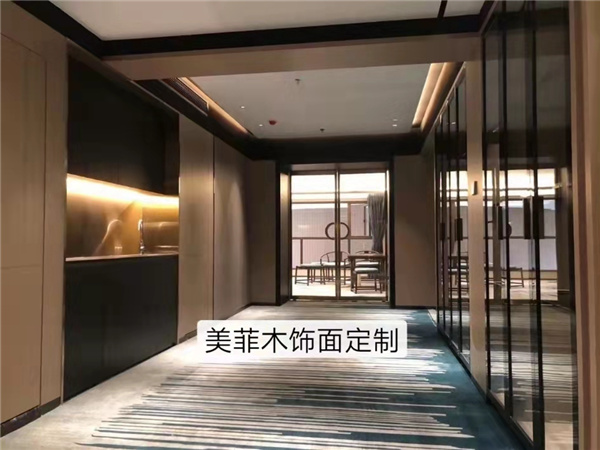 裝修設(shè)計(jì)中運(yùn)用木飾面的實(shí)例有哪些？